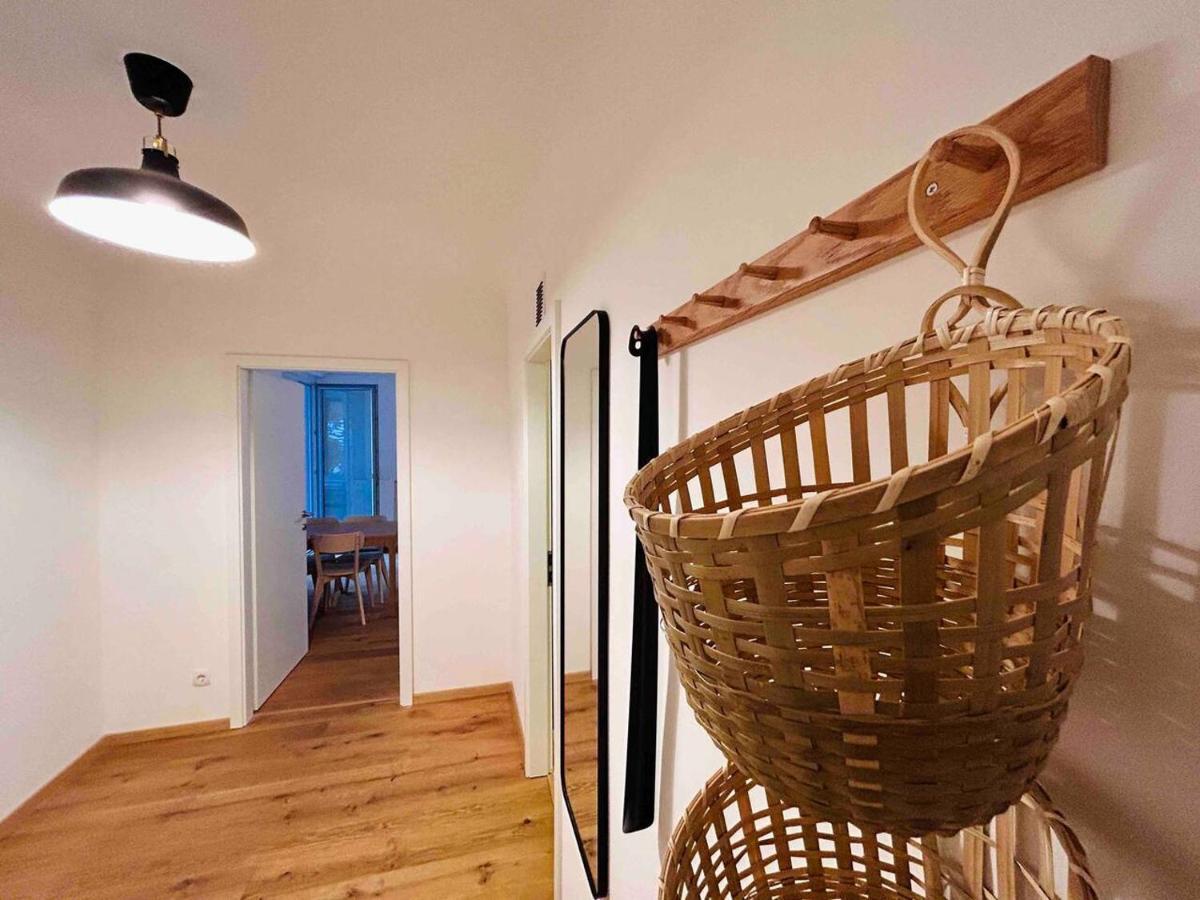 Urbaner Charme: Stilvolles Wohnen Im Herzen Wiens Extérieur photo