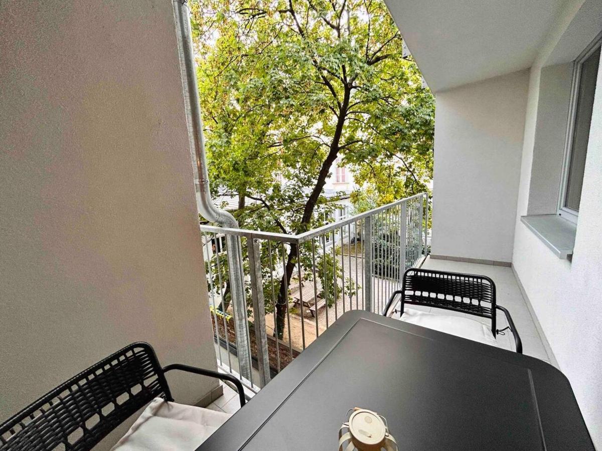 Urbaner Charme: Stilvolles Wohnen Im Herzen Wiens Extérieur photo